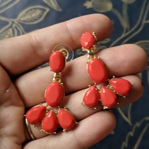 Nwot coral statement fan earrings oval chandelier